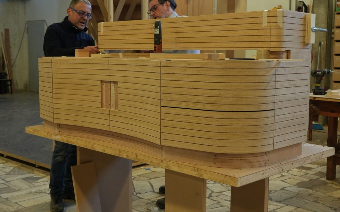 Dietro le quinte dell’artigianato Polvanesi: il legno prende forma