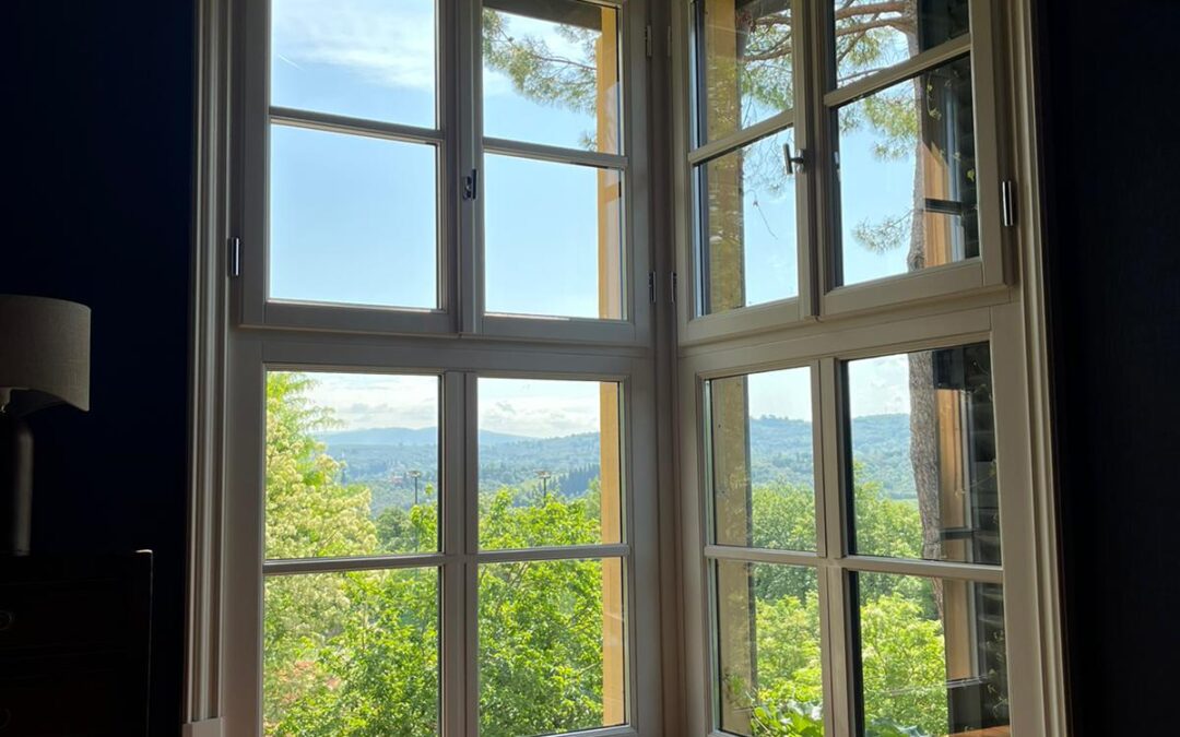 Finestre ad angolo: più luce, più paesaggio, più casa